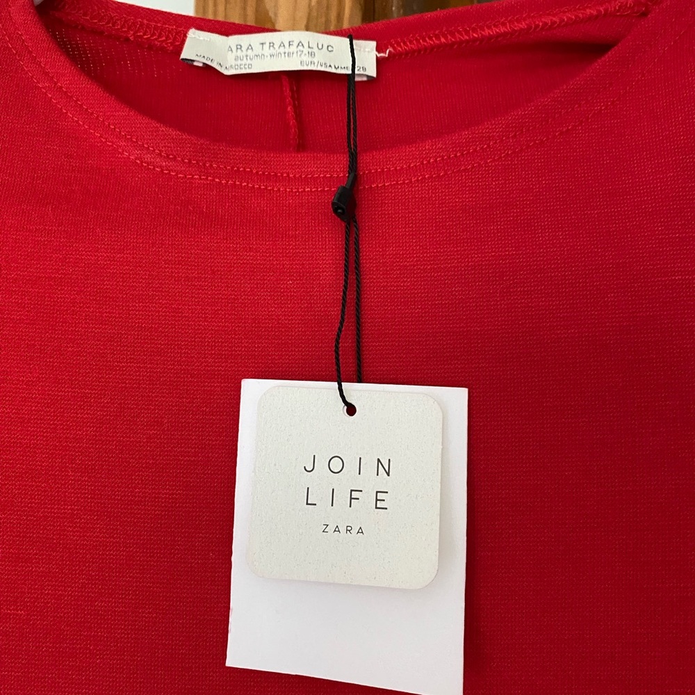 Red small Zara dress !